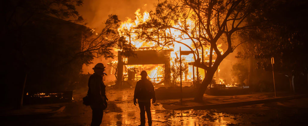 Man arrested on suspicion of starting Los Angeles wildfire
