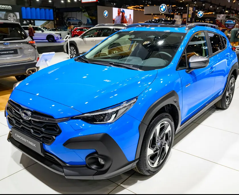 Seven-year-old boy stayed by mom's side 12 hours after she died in crash, officials reveal - Article Image 1