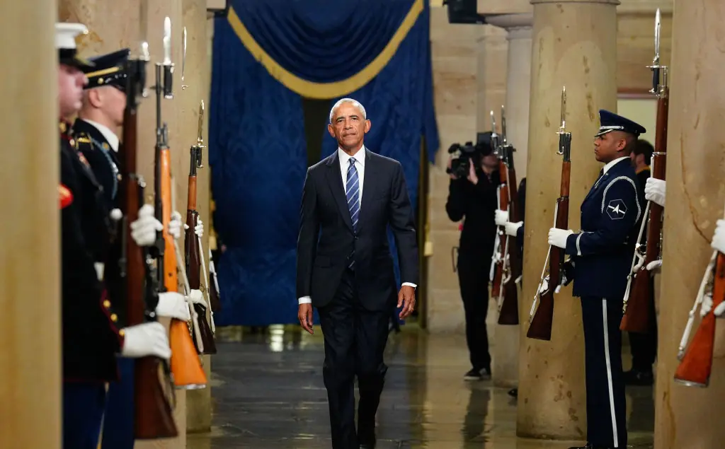 Barack Obama issues 'dangerous' warning over future of US under Donald Trump