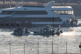 Rescue teams recall 'horrors' they saw in Potomac River as they work to recover American Airlines crash victims
