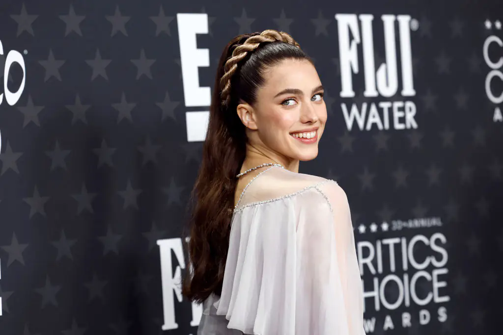 Fans slam 'painfully awkward' question Margaret Qualley was asked about Taylor Swift
