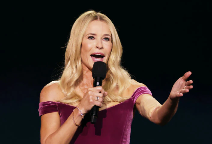 Chelsea Handler brutally roasts Justin Baldoni and Blake Lively at 2025 Critics Choice Awards