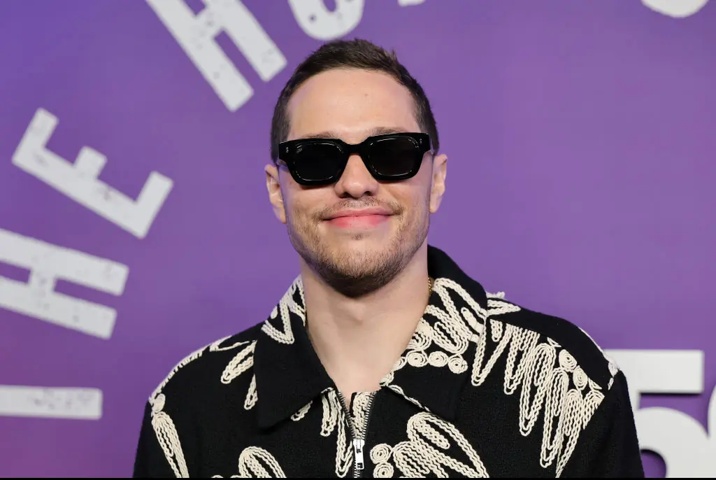 Dating expert explains why Pete Davidson is so irresistible to women