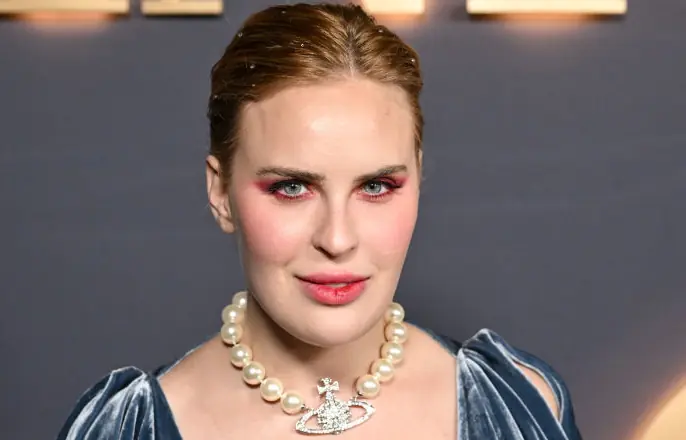 Demi Moore's daughter leaks 'private' cryptic comment about ex stepdad Ashton Kutcher