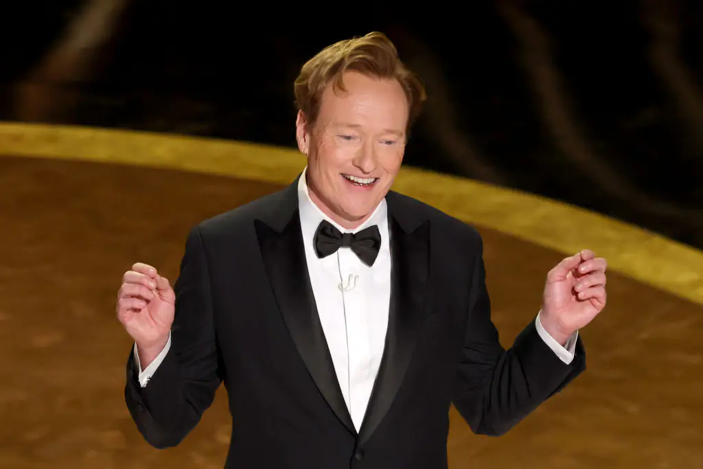 Conan O'Brien kicks off Oscars with brutal joke about Karla Sofía Gascón's tweeting controversy