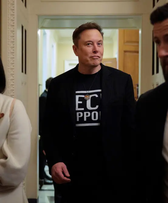 Online users have pointed out that Elon Musk often dresses in casual attire to cabinet meetings. Credit: Chip Somodevilla / Getty