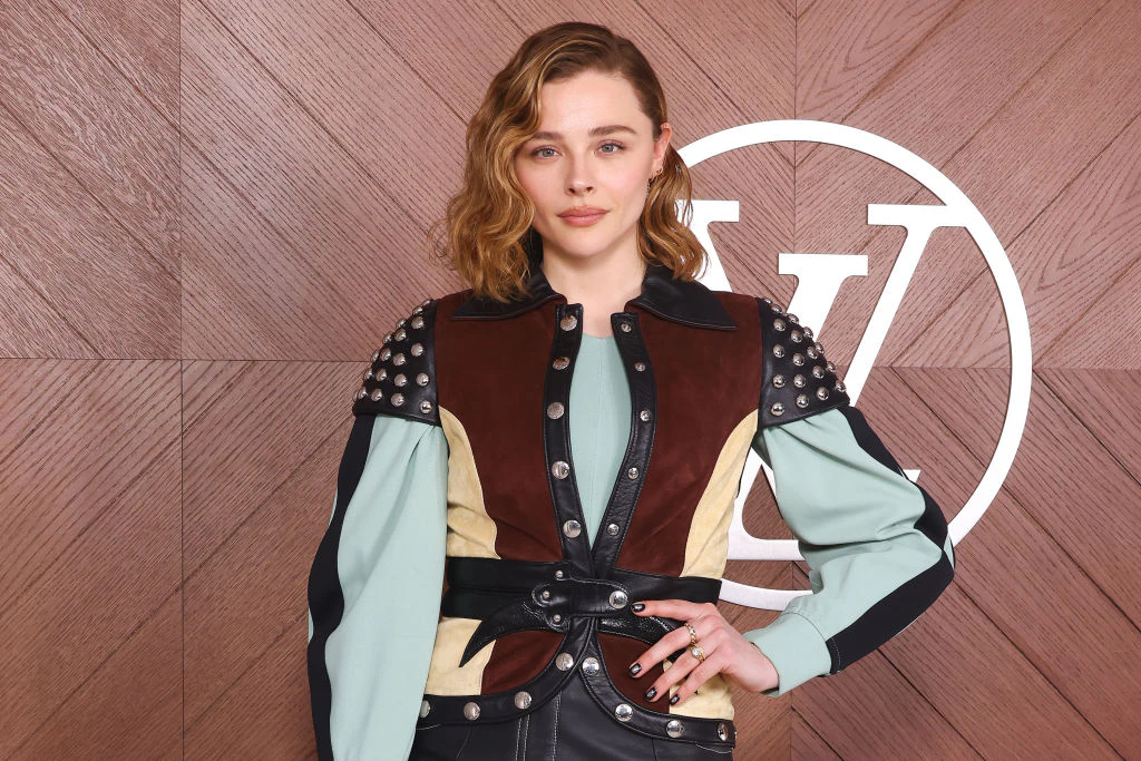 Chloë Grace Moretz marries longtime girlfriend Kate Harrison