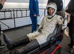 Photo of stranded NASA astronaut sparks concerns after people spot worrying detail