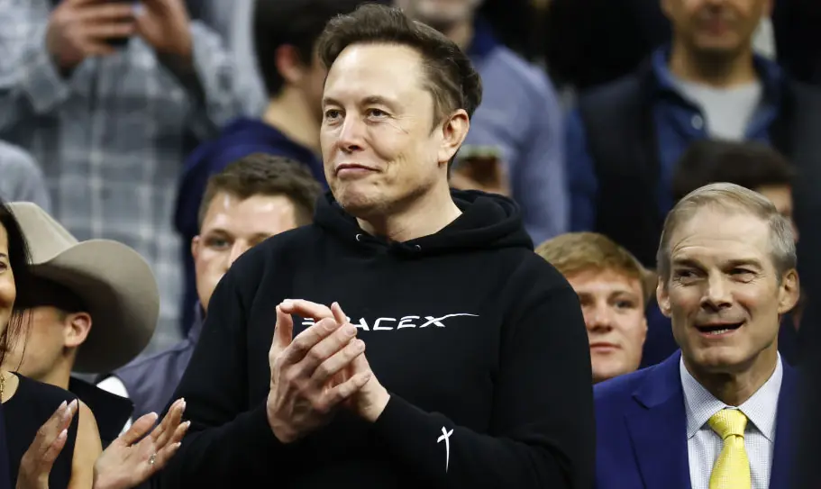 Ghislaine Maxwell speaks out about her connection to Elon Musk in  new interview