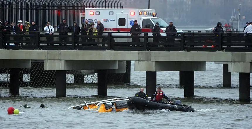 Chilling final radio message of helicopter pilot before all 6 on board were killed crashing into New York's Hudson River