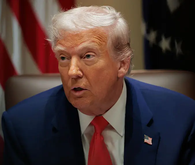 Trump issues 'dire' ultimatum for Ukraine after Zelensky slams his peace plan