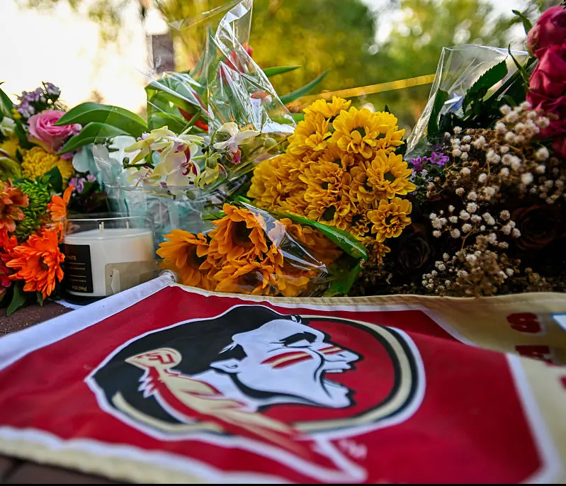 Tributes laid at Florida State University. Credit: Miguel J. Rodriguez Carrillo/Getty Images