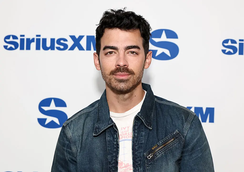 Joe Jonas reveals X-rated act he performed on plane