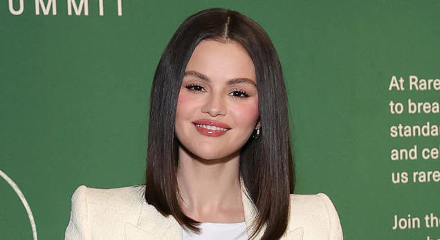 Selena Gomez appears to respond to Benny Blanco cheating rumors with OnlyF**s star