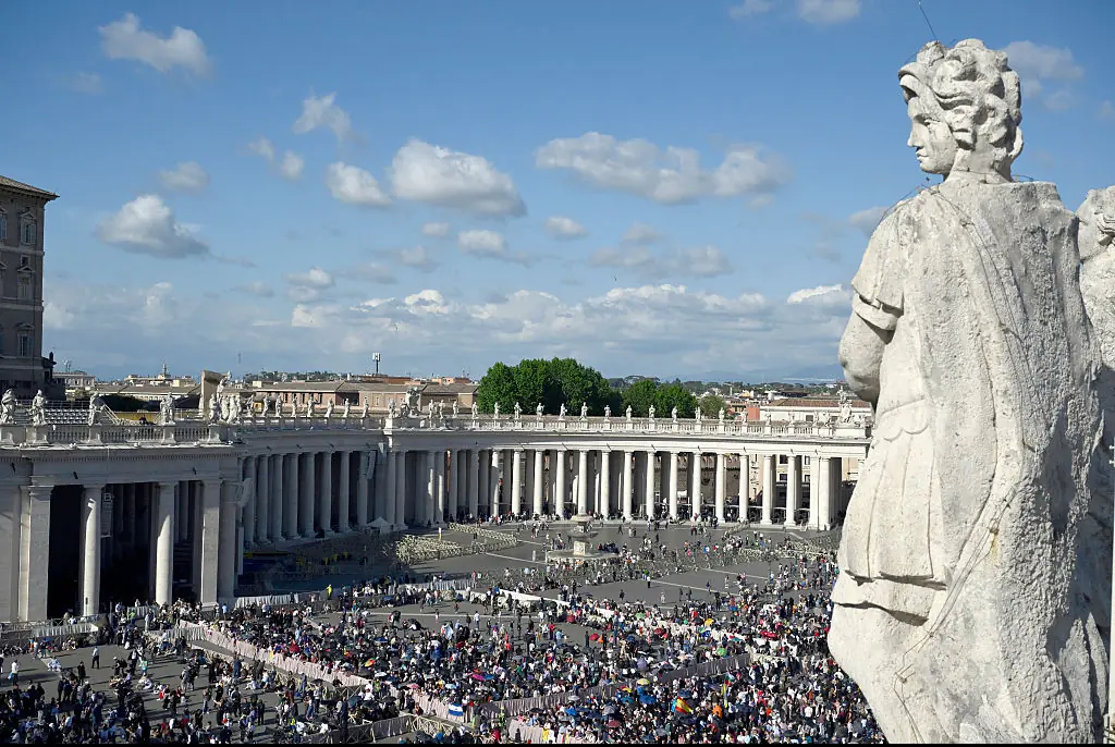 Crowds have gathered to see who the next pope is. Credit: Antonio Masiello / Getty