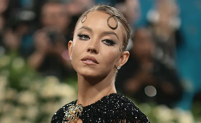 Sydney Sweeney sparks backlash after bringing her puppy to the Met Gala red carpet