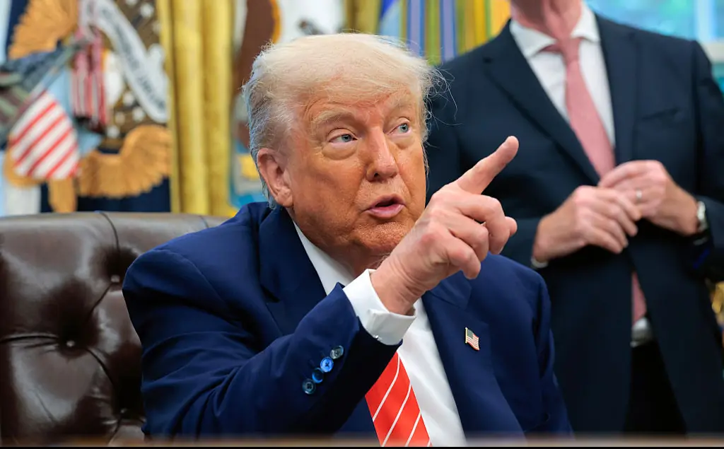 Donald Trump slammed after sharing yet another baffling post about Taylor Swift