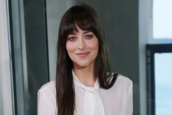 Body language expert reveals 'what Ellen DeGeneres was thinking' when Dakota Johnson called her out live on air