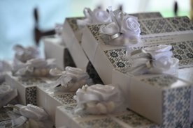 Shocking moment wedding crasher steals $100K worth of gifts and leaves bride sobbing
