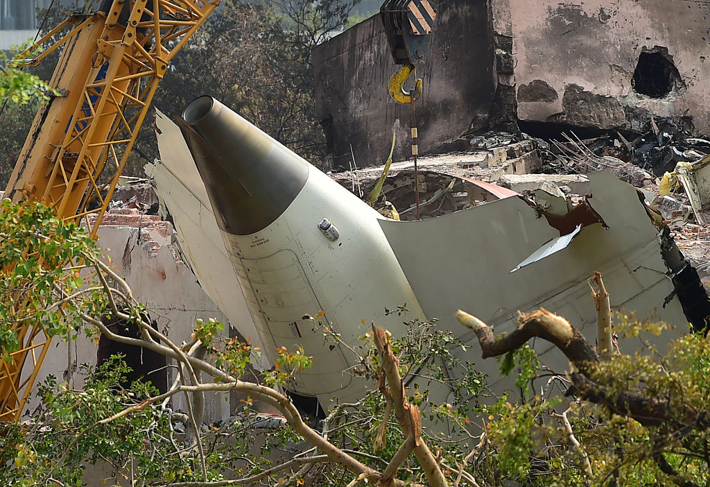 Six main theories emerge on what caused Air India plane crash