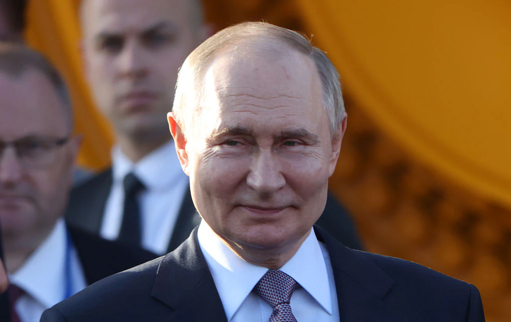 Putin retaliates against Trump moving submarines closer to Russia by beginning 'war game training' with China