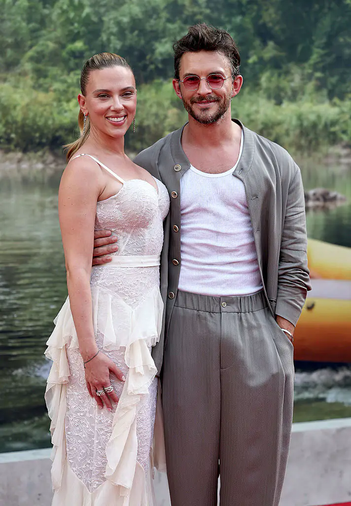 Scarlett Johansson addressed relationship with male co-star as intimate image of them is released - her husband also spoke out