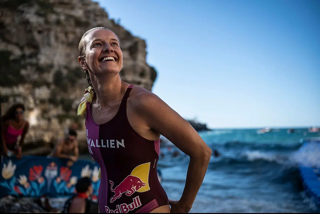 What happened to world champion diver who completely ignored extreme water slide's 'no women' sign