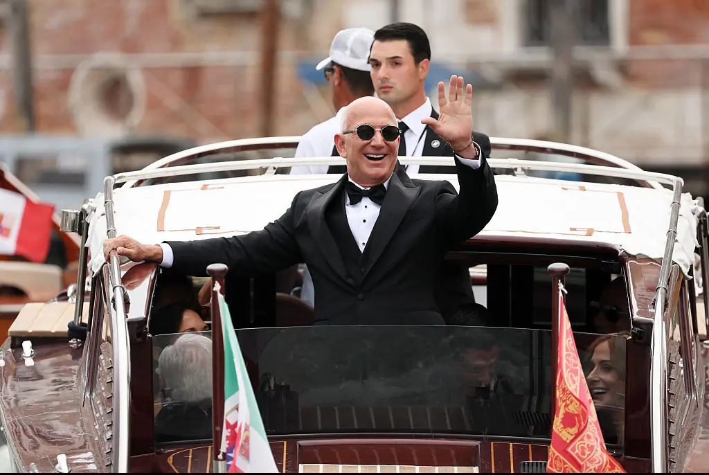 Huge cost of Jeff Bezos and Lauren Sánchez’s wedding leaves people saying same thing