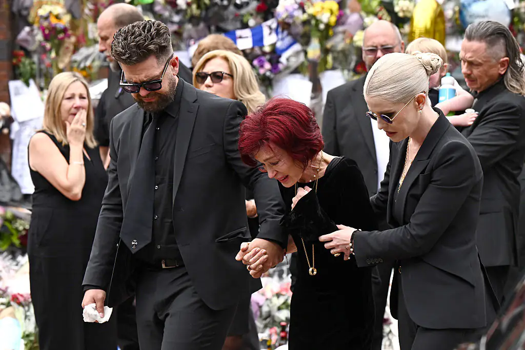 Sharon Osbourne makes incredible Ozzy gesture to crowd as they chant his name during funeral procession