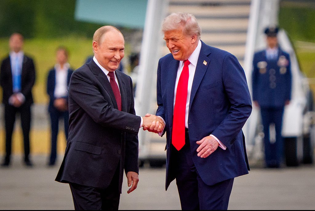 'Sensitive' information about Trump's meeting with Putin allegedly leaks after governent papers were left behind in Alaska hotel