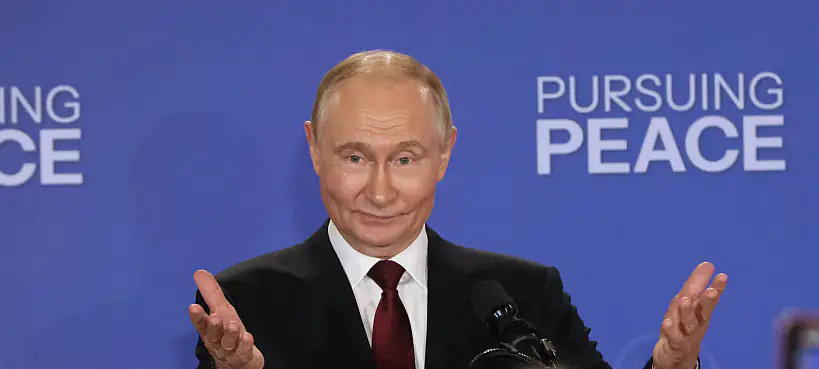 Putin hurled savage comment at reporter as press conference with Trump descended into chaos