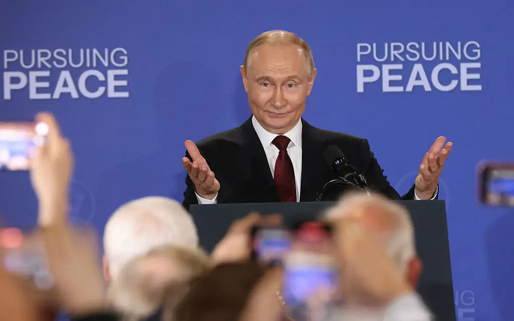 Putin hurled savage comment at reporter as press conference with Trump descended into chaos