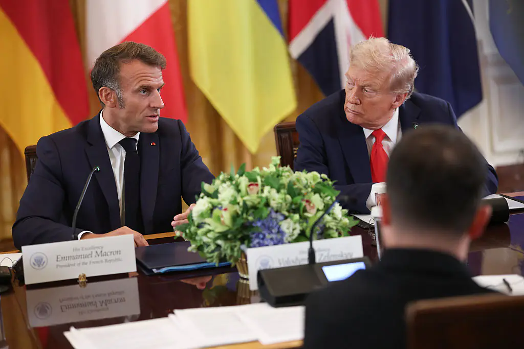 Trump caught on hot mic telling Macron 'crazy' thing Putin said to him