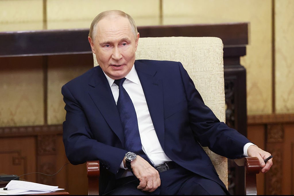Russia's mysterious 'Doomsday Radio' begins broadcasting as NATO shoots down Russian drones over Poland