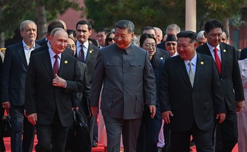 After Vladimir Putin and Xi Jinping were caught on hot mic discussing immortality - could humans really live to 150?