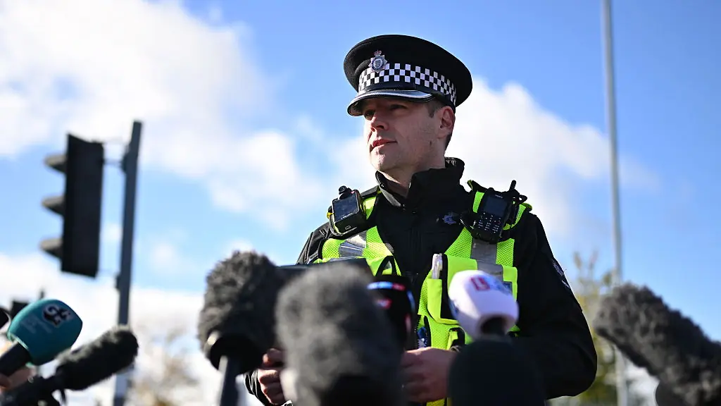 Multiple People Stabbed On Train In Cambridgeshire HUNTINGDON, ENGLAND - NOVEMBER 02: Superintendent John Loveless from British Transport Police speaks to the press at Huntingdon Station after a stabbing attack on November 02, 2025 in Huntingdon, England. Yesterday evening, multiple people were injured in a knife attack on the 18:25 LNER service from Doncaster to London King's Cross, forcing the train to make an emergency stop in Huntingdon. Police said two people were arrested and the injured were taken to hospital. (Photo by Leon Neal/Getty Images)