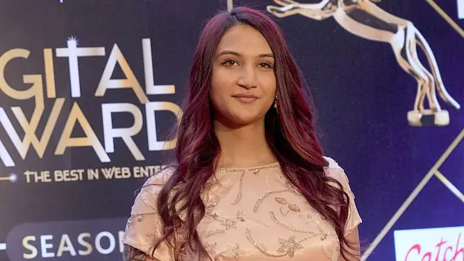 Anaya Bangar 