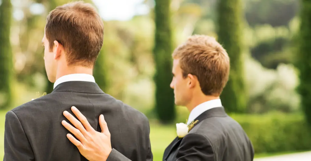 Groom kicks best man out of wedding reception after he proposes during speech