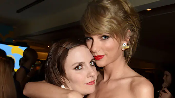 Lena Dunham and Taylor Swift in 2015.