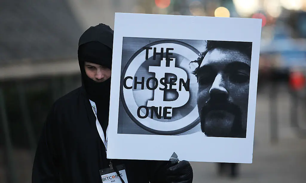 President Trump pardons Silk Road founder Ross Ulbricht amid life sentence