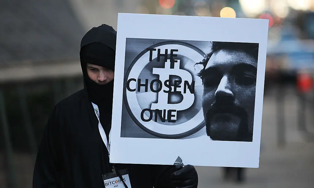 President Trump pardons Silk Road founder Ross Ulbricht amid life sentence