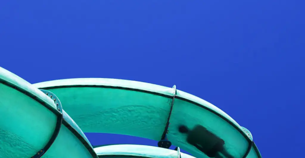 Reason why women are banned on infamous waterslide as female diver goes down anyway