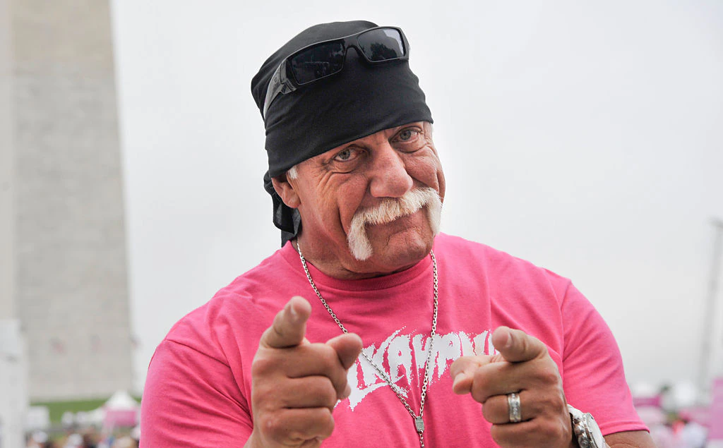 Gymfluencer Joey Swoll 'done with social media' after being forced to apologize over Hulk Hogan tribute