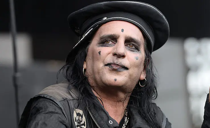 Faster Pussycat frontman Taime Downe's fiancée Kimberly Burch dies