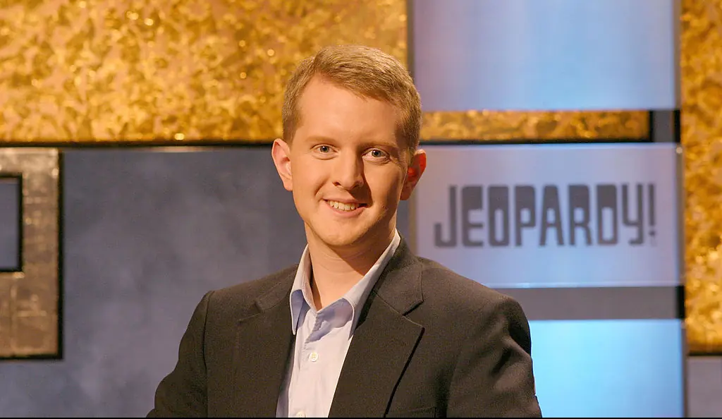 'Jeopardy' slammed for sexist clue after host Ken Jennings apologizes to contestant