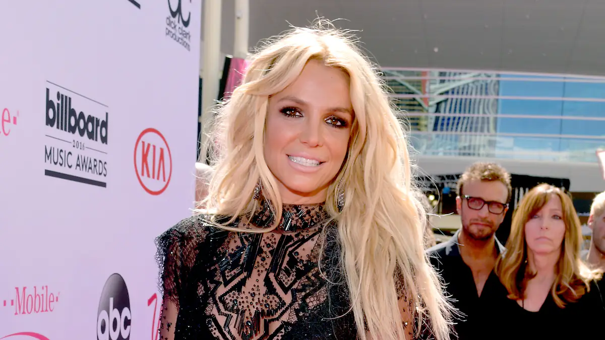 Britney Spears leaves fans speechless with wild NSFW Instagram video that leaves little to the imagination