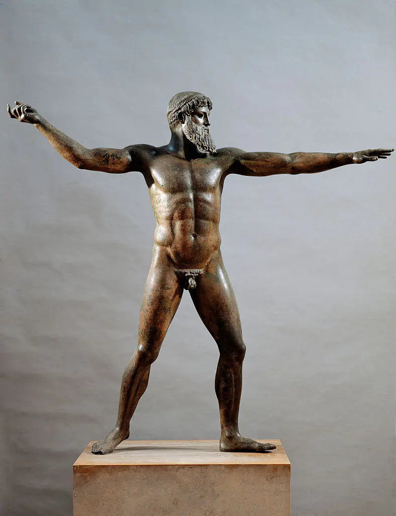 Woman shares mind-blowing discovery on why all Greek statues have tiny penises