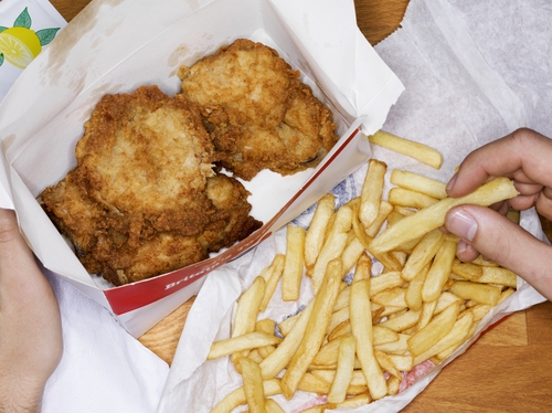 Fast food customer left panicked after finding one-word message on order: 'Should I call the cops?'