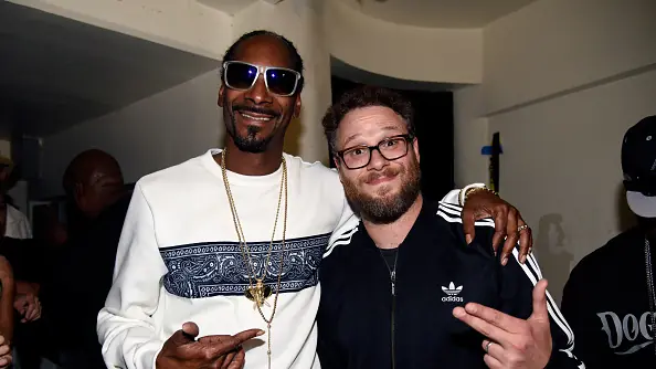 LOS ANGELES, CA - OCTOBER 15: Recording artist Snoop Dogg (L) and actor/co-founder of HFC Seth Rogen attend Hilarity for Charity's 5th Annual Los Angeles Variety Show: Seth Rogen's Halloween at Hollywood Palladium on October 15, 2016 in Los Angeles, California. (Photo by Jeff Vespa/Getty Images)