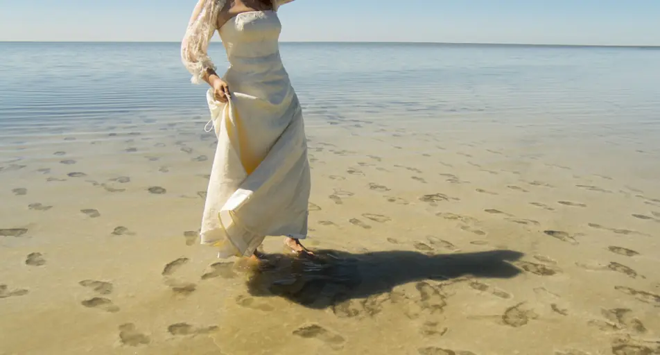 Heartbreaking final words of bride who died taking part in a 'trash the dress' photoshoot